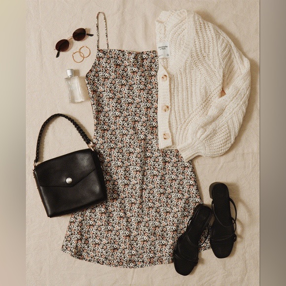 Abercrombie & Fitch Floral Dress - Picture 3 of 4